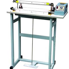 SF400-600型上下面加熱腳踏封口機